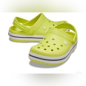 CROCBAND CLOG crocs New Never Worn. Good condition 8w/6m Citrus Green